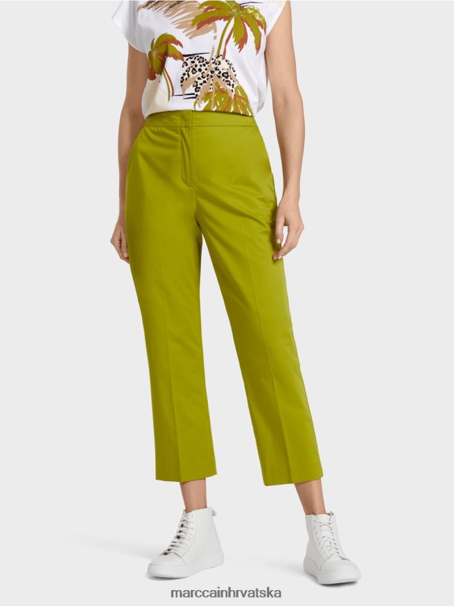 duboko maslinasto zelena Marc Cain hlače u chino stilu odjeća 4D66P4634