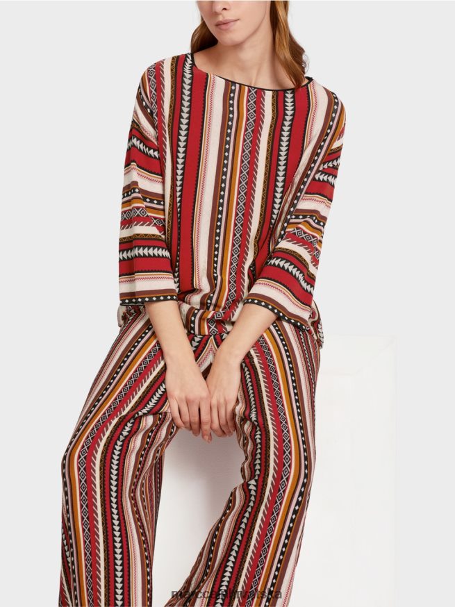 duboka crvena Marc Cain pulover 